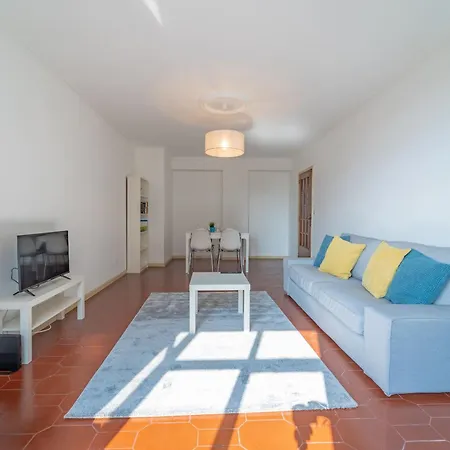 Feliciano Ramos 2 - T4 Familiar Perto Do Centro Da - Braga